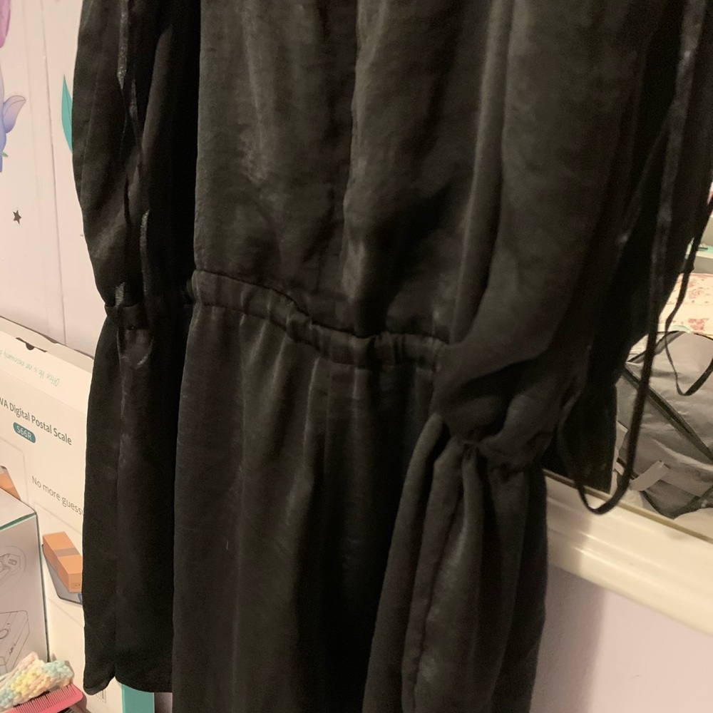 Guess romper - Picture 2 of 9
